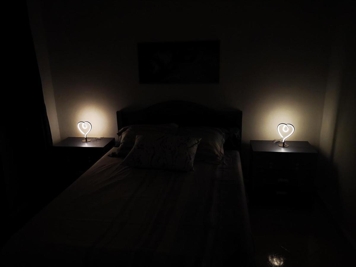 Apartamento Junto A Calle Larios Malaga Luaran gambar