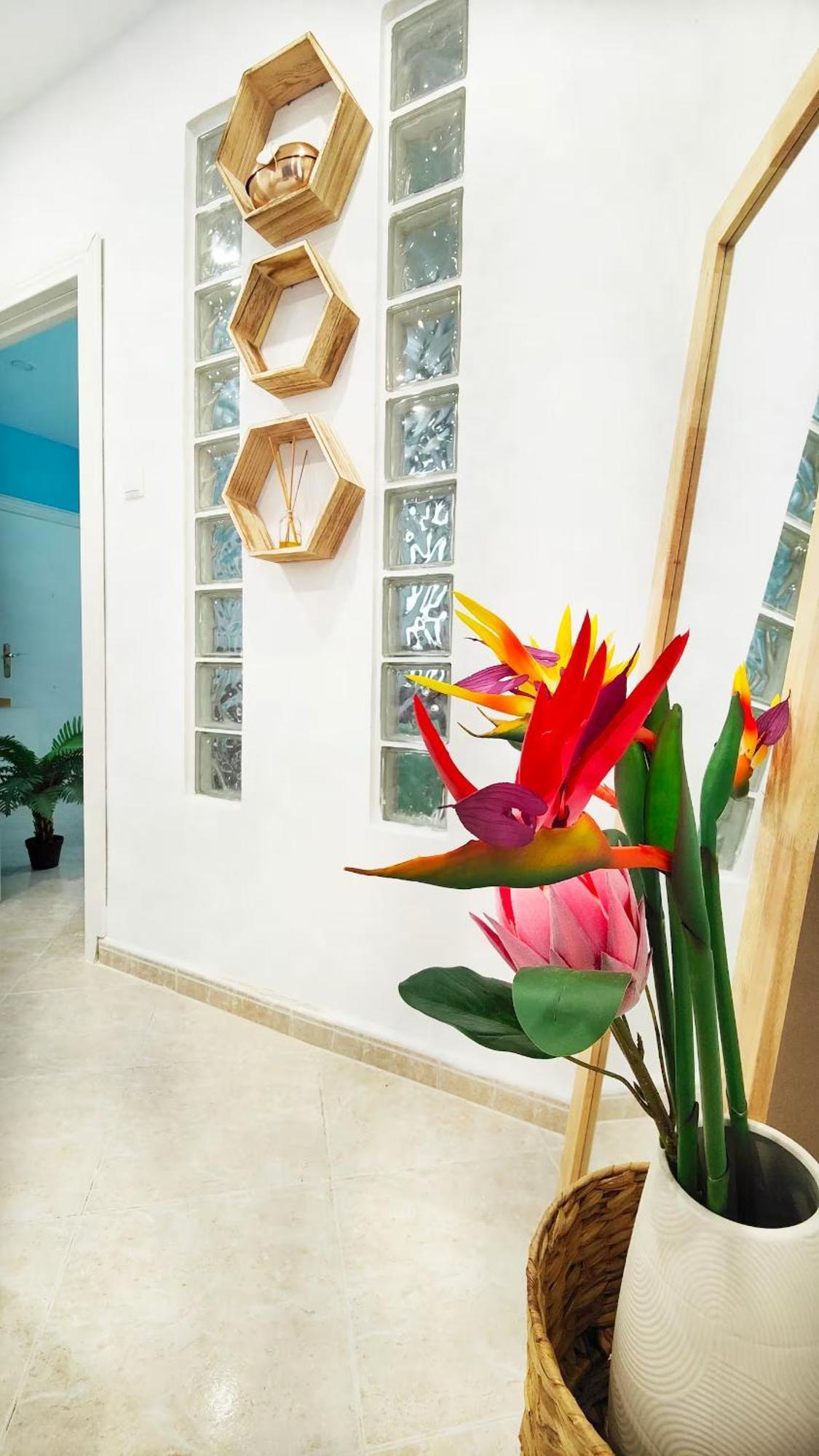 Apartamento Junto A Calle Larios Malaga Luaran gambar